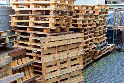 Efficient builders waste clearance process