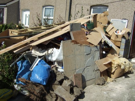 Professional waste management team in Bethnal Green